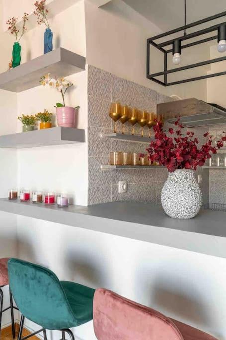 2Bdr Boutique Full Apt In Plaka Athen Eksteriør bilde
