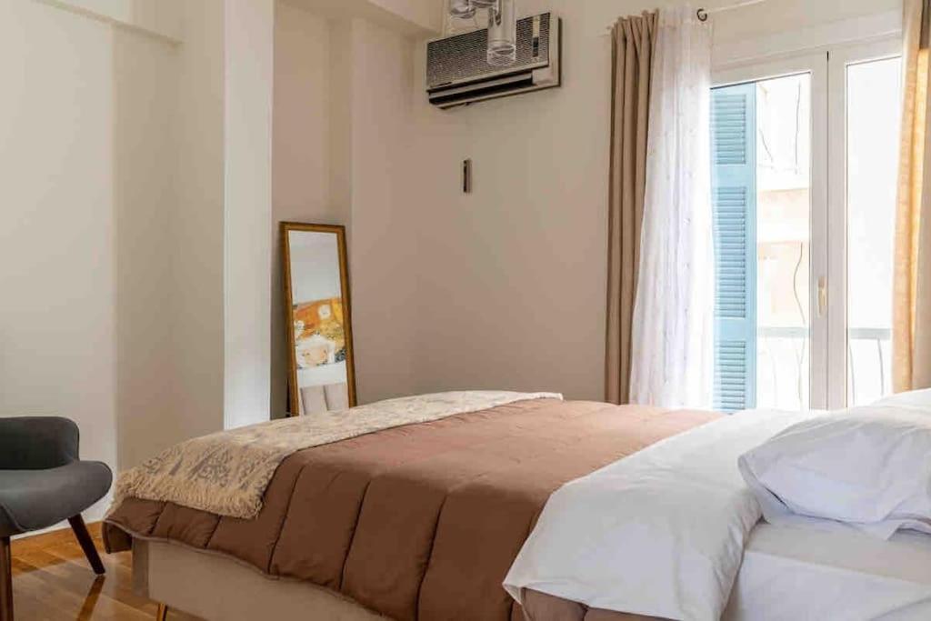 2Bdr Boutique Full Apt In Plaka Athen Eksteriør bilde